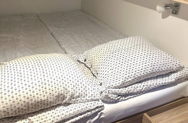 , Reservation of the Futura 40 80 KM yacht (no patent)