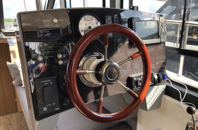 , Reservation of the Futura 40 80 KM yacht (no patent)