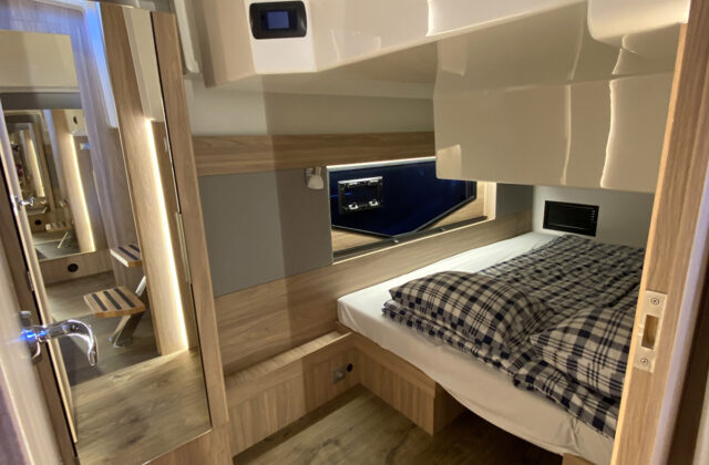 , Seamaster Yacht Reservation