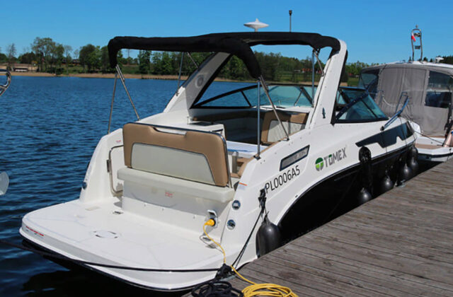 , Yacht booking Bayliner C8