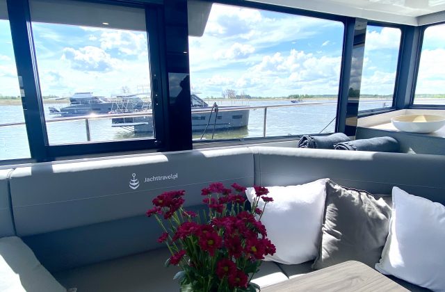 , Seamaster Yacht Reservation